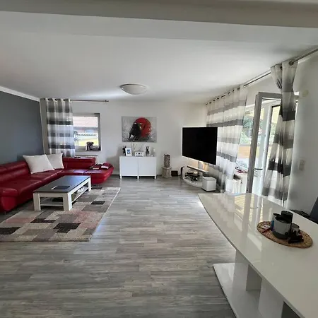 Holiday home Grosses Einfamilienhaus + Garten