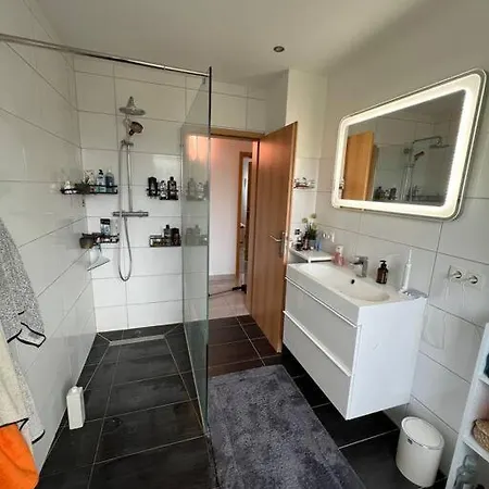 Holiday home Grosses Einfamilienhaus + Garten